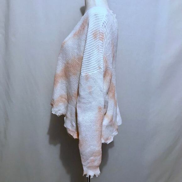 Ultra Flirt NWT Tie Dye Distressed Sweater Juniors L - Picture 7 of 12